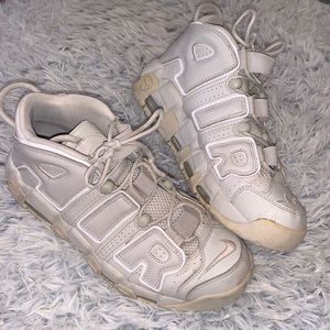Nike air uptempo (light bone )